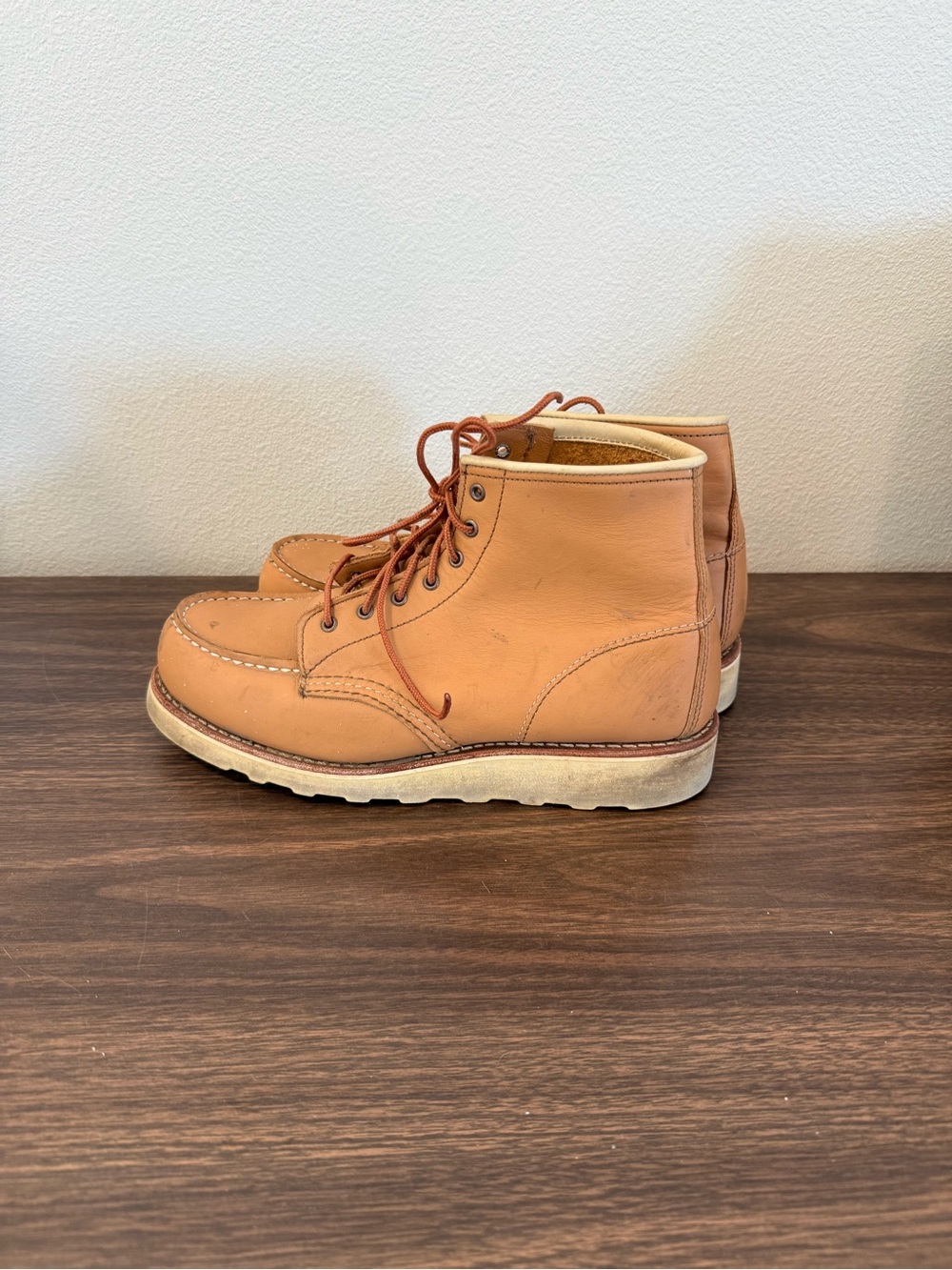 Red Wing Heritage Women’s 3383 Classic Moc 6